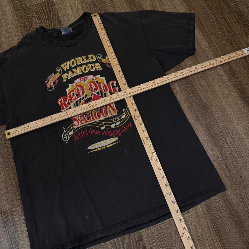 Vintage Red Dog Saloon T-Shirt Mens XL Black Graphic Tee Biker Beer Alaska - Picture 6 of 6